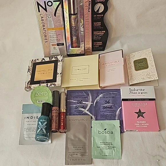 Beauty Bundle - Picture 8 of 9